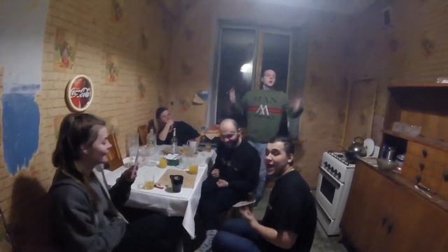 Разбил iPhone. смотреть онлайн