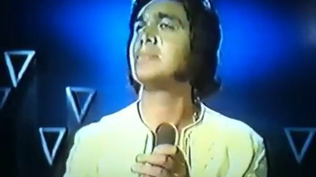 Engelbert Humperdinck- ''You'll Never Walk Alone'' ( Engelbert With The Young Generation) 1972.