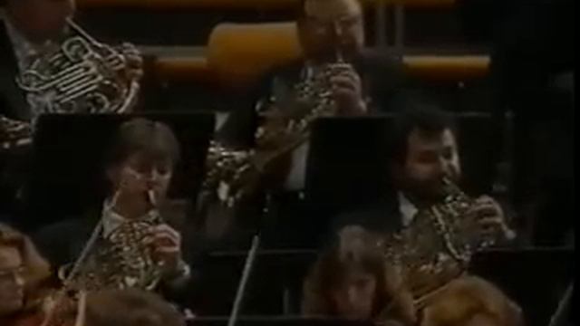 Vanessa-Mae Live in Berlin '96 part 9 смотреть онлайн