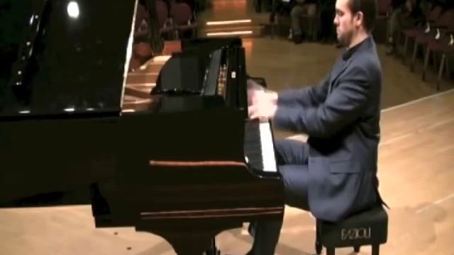 Evgeni Bozhanov plays Rachmaninov-Volodos-Andante from the Cello Sonata смотреть онлайн