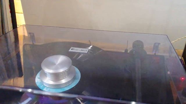 Harman Kardon 655 vxi & monitor audio silver 500 смотреть онлайн