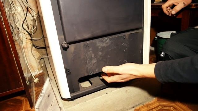 Преимущества и недостатки пеллетного камина Lafat 10 kW смотреть онлайн