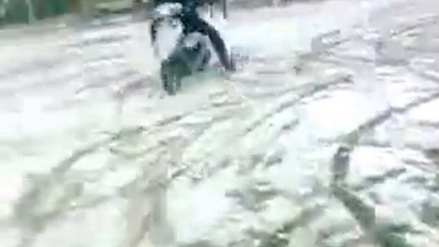 дрифт на китайце Viper Wind и Honda Dio35 смотреть онлайн