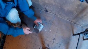 Как вырезать заглушку на трубу из этой же трубы