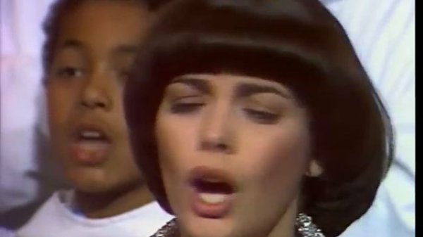 Mireille Mathieu Santa Maria de la mer (1978)