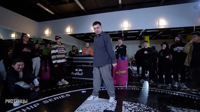 Dance Legend Battle 2020. Судейский выход Baturo смотреть онлайн