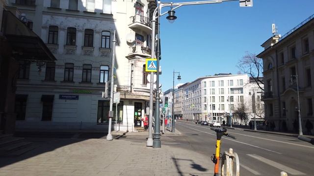 Остоженка улица. 21.03.2022 год. Москва. смотреть онлайн