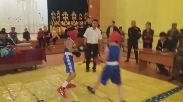 Баймырза ауылдағы боксер смотреть онлайн