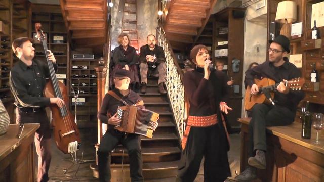 Gabriella Gabrielli & Border Trio - Que Renaše