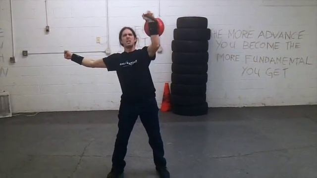 INCREDIBLE WORKOUT FOR MARTIAL ARTISTS: Kettlebell Swing Push Ups Press смотреть онлайн