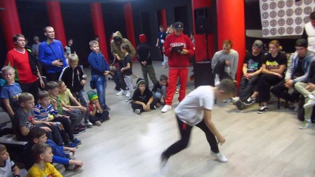 Танцы дети breakdance Roma 4 Волгодонск смотреть онлайн
