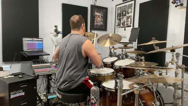 Good For You-Drum Cover смотреть онлайн