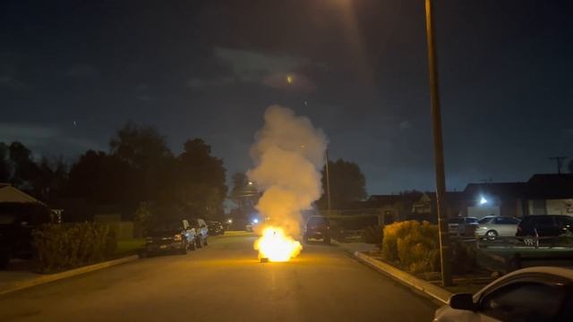 3 Stage Nuclear Rocket Firework смотреть онлайн