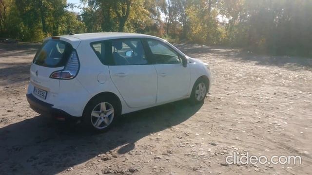 Renault Scenic 2014 (огляд, запуск двигуна) смотреть онлайн