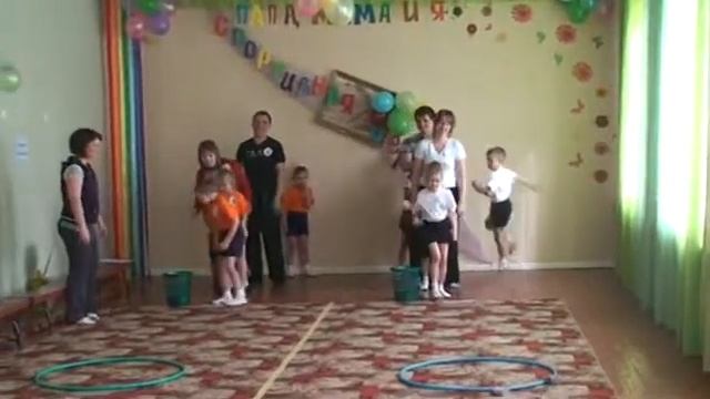 "Папа, мама,я - спортивная семья" смотреть онлайн