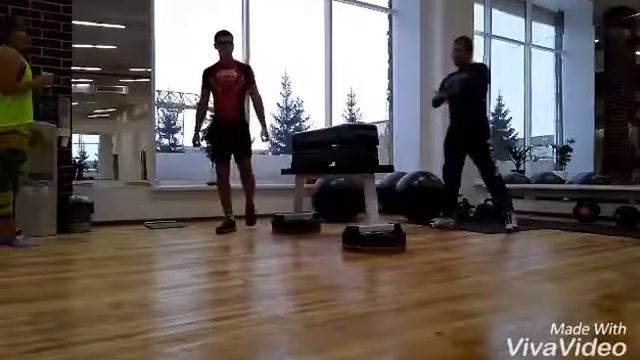 Прыжки с места через препятствие смотреть онлайн