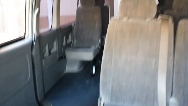 TOYOTA HIACE 2006 год V-2700 cc. смотреть онлайн
