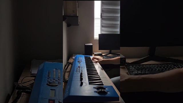 Nightcall Kavinski with Yamaha MX61 смотреть онлайн