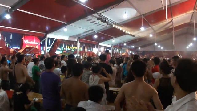 Пивной фестиваль в Циндао (中国-青岛 Beerfest Qingdao)