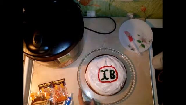 Выпекаю Пасхи в мультиварке+украшаю их смотреть онлайн