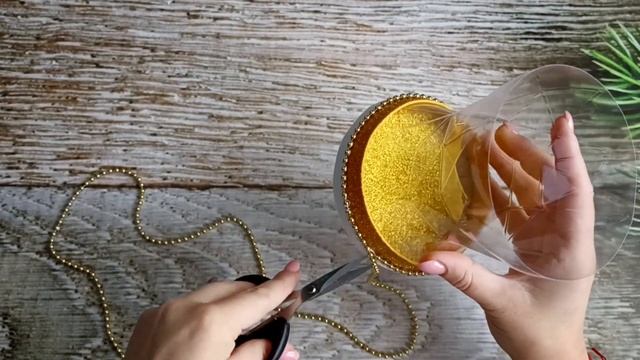 10 СУПЕР ИДЕЙ к РОЖДЕСТВУ и НОВОМУ ГОДУ СВОИМИ РУКАМИ. смотреть онлайн