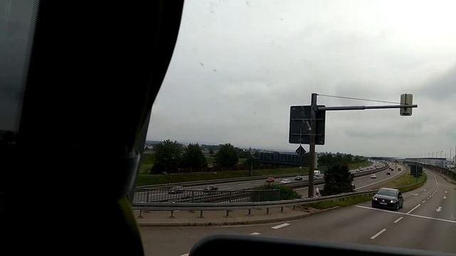 Stuttgart Airport Щутгарт Летище смотреть онлайн