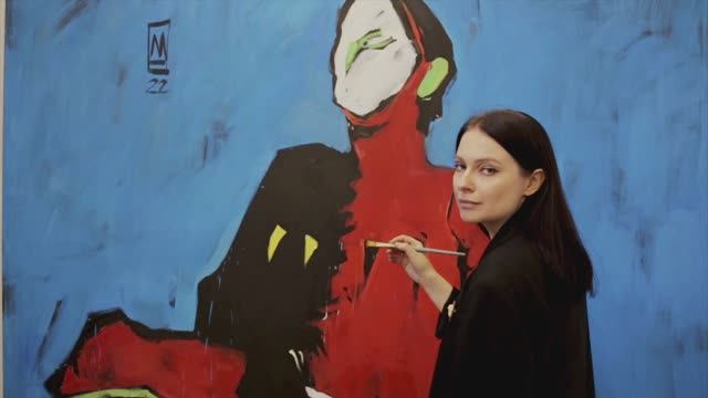 Художница Анастасия Даниленко. Оборотная сторона души. — Q-ART Gallery