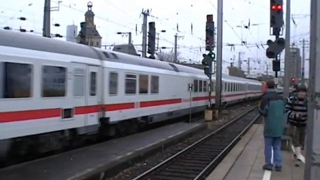 101082 at Koln Hbf 16.11.2008 смотреть онлайн