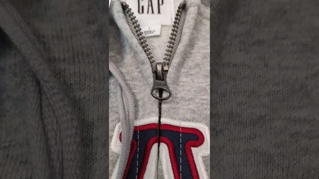Зип худи GAP #gap #stoneisland #макс #макс #мода #мода #мода2022 #мода2022 #мужскаяодежда смотреть онлайн