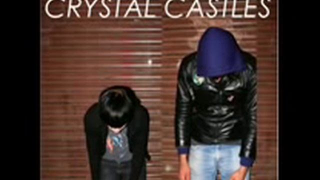 Crystal Castles - Magic Spells смотреть онлайн