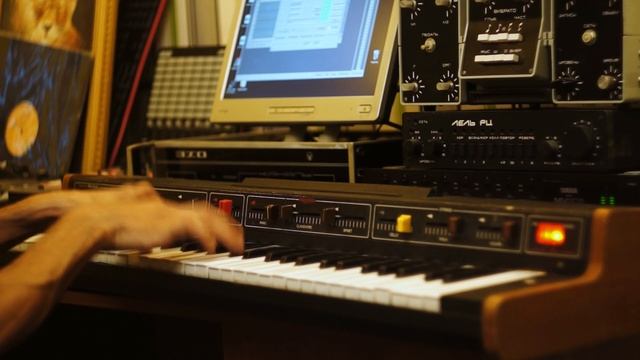 Обзор Vermona Piano-Strings. Немецкое качество. (Трепология звука. Глава 12) смотреть онлайн