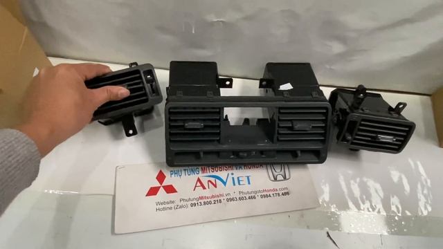 Cửa gió điều hoà xe Mitsubishi Pajero V6-3000 смотреть онлайн