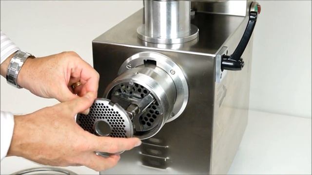 Meat Mincer - How to Set Up your Commercial Mincer смотреть онлайн