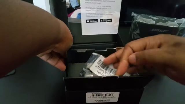 Bose Soundlink Color II смотреть онлайн