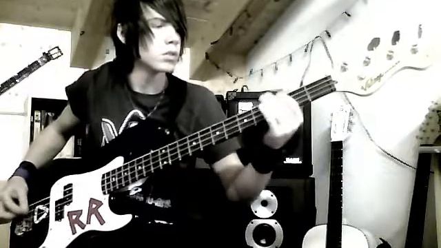 Fall Out Boy - Dance,Dance Bass Cover смотреть онлайн
