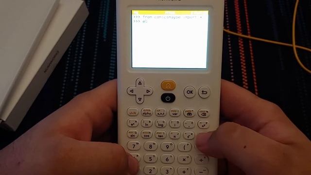 Numworks Graphing Calculator Review смотреть онлайн