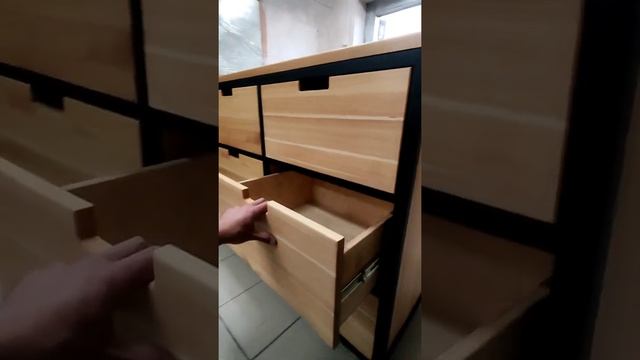 Качественный loft-комод из лиственницы. смотреть онлайн