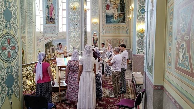 "Един Свят, Един Господь...", Прича́стен Праздника Преображе́ние Госпо́дне (В.Ковальджи). смотреть онлайн