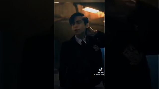 Подборка про Пятого ☕ Академия Амбрелла ☂️из Тик тока.