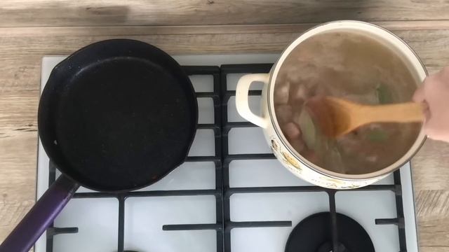 КАК ПРИГОТОВИТЬ ГРИБНОЙ СУП С МЯСОМ И КАРТОШКОЙ? Вкусное и сытное первое блюдо с шампиньонами смотреть онлайн