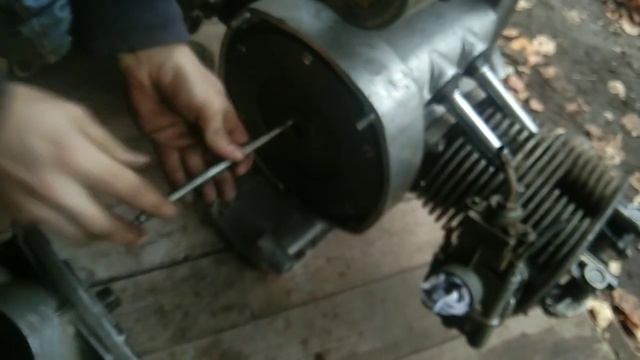 установка сцепления, коробки КПП на двигатель Урал и установка его на раму смотреть онлайн