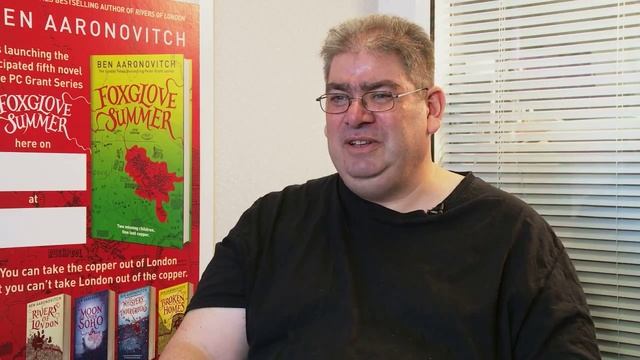 Ben Aaronovitch discusses Foxglove Summer смотреть онлайн