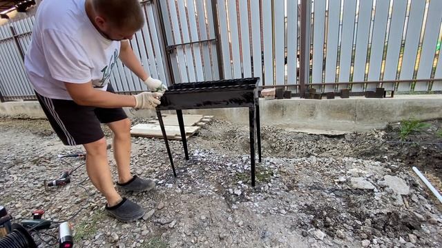 ВЛОГ ! С Пасхой ! Купил ПАСКУ И КУЛИЧИ ! Ковыряю ТРАНШЕИ ! БАТЯ ЛЕША смотреть онлайн