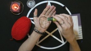 Приворот женщины. Ритуал приворота девушки. Обряд для парней ??