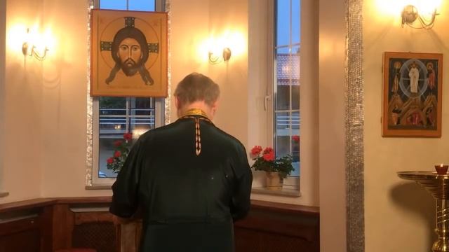 Великая вечерня в день Петра и Павла на русском языке. Прямая трансляция богослужения смотреть онлайн