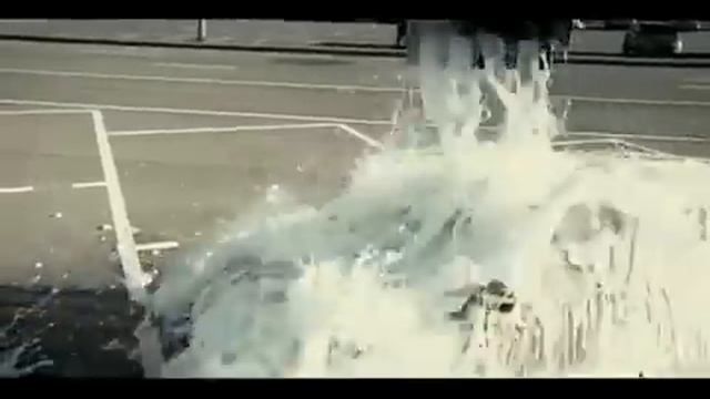 Viral Video Hyundai ix35 and Excavator.mp4 смотреть онлайн