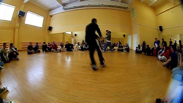 Гадкий vs Эйхман (отбор).MOV смотреть онлайн