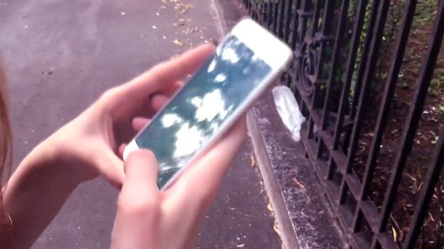 СТРИМЕРША КАРИНА ДОЛОВИЛАСЬ ПОКЕМОНОВ В POKEMON GO смотреть онлайн
