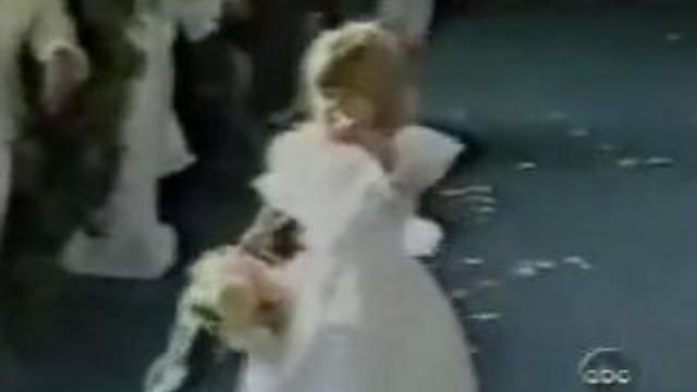 Девушки жгут