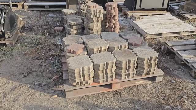 Грузоподъемность мини погрузчика Maker 600